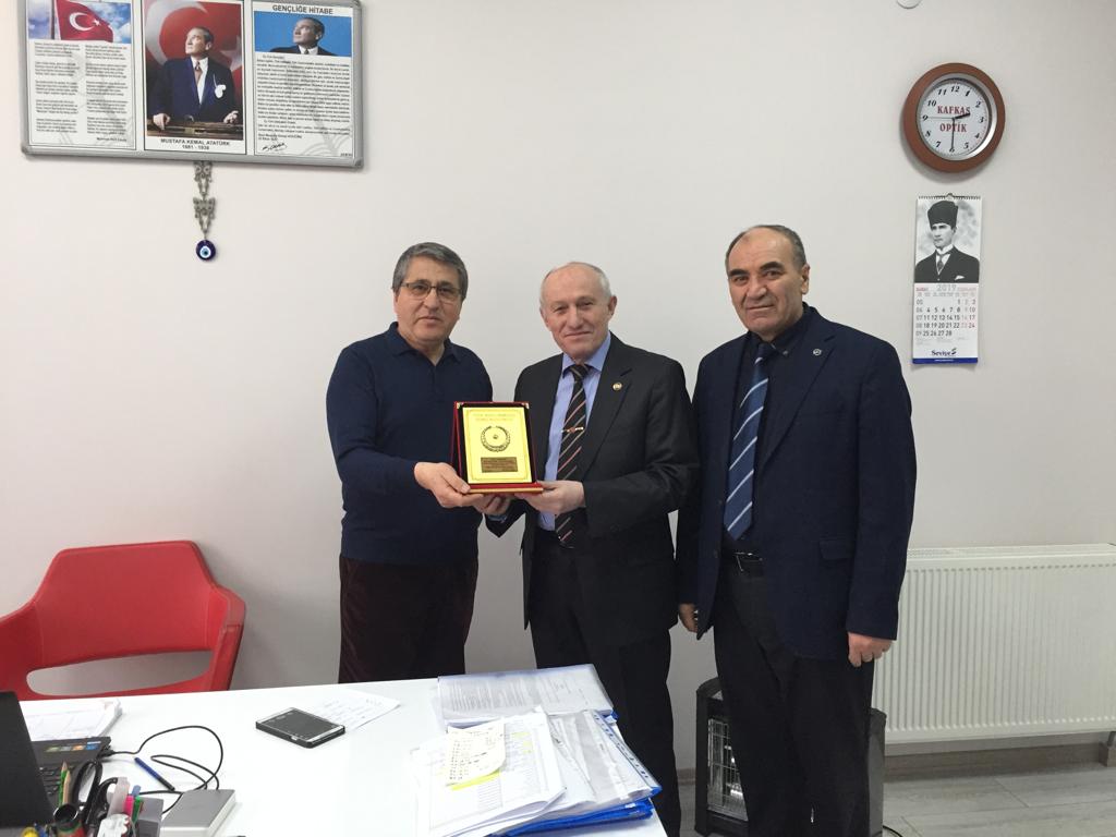 EN FAZLA YARDIMA PLAKET