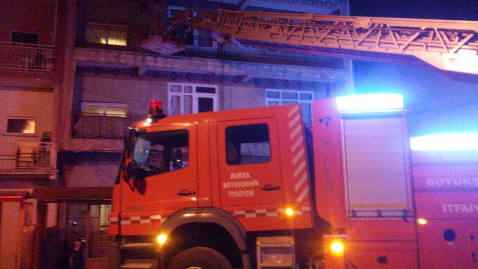 İnegöl’de evine giren kişiyi Almanya’dan ihbar etti