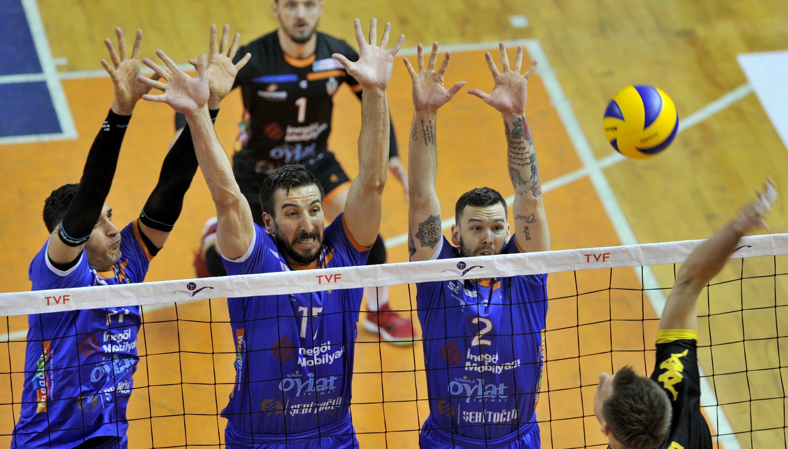 ARHAVi BLD:1 iNEGöL BELEDiYESPOR:3