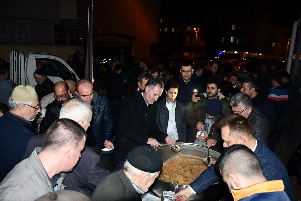 Kandil geleneği sürüyor