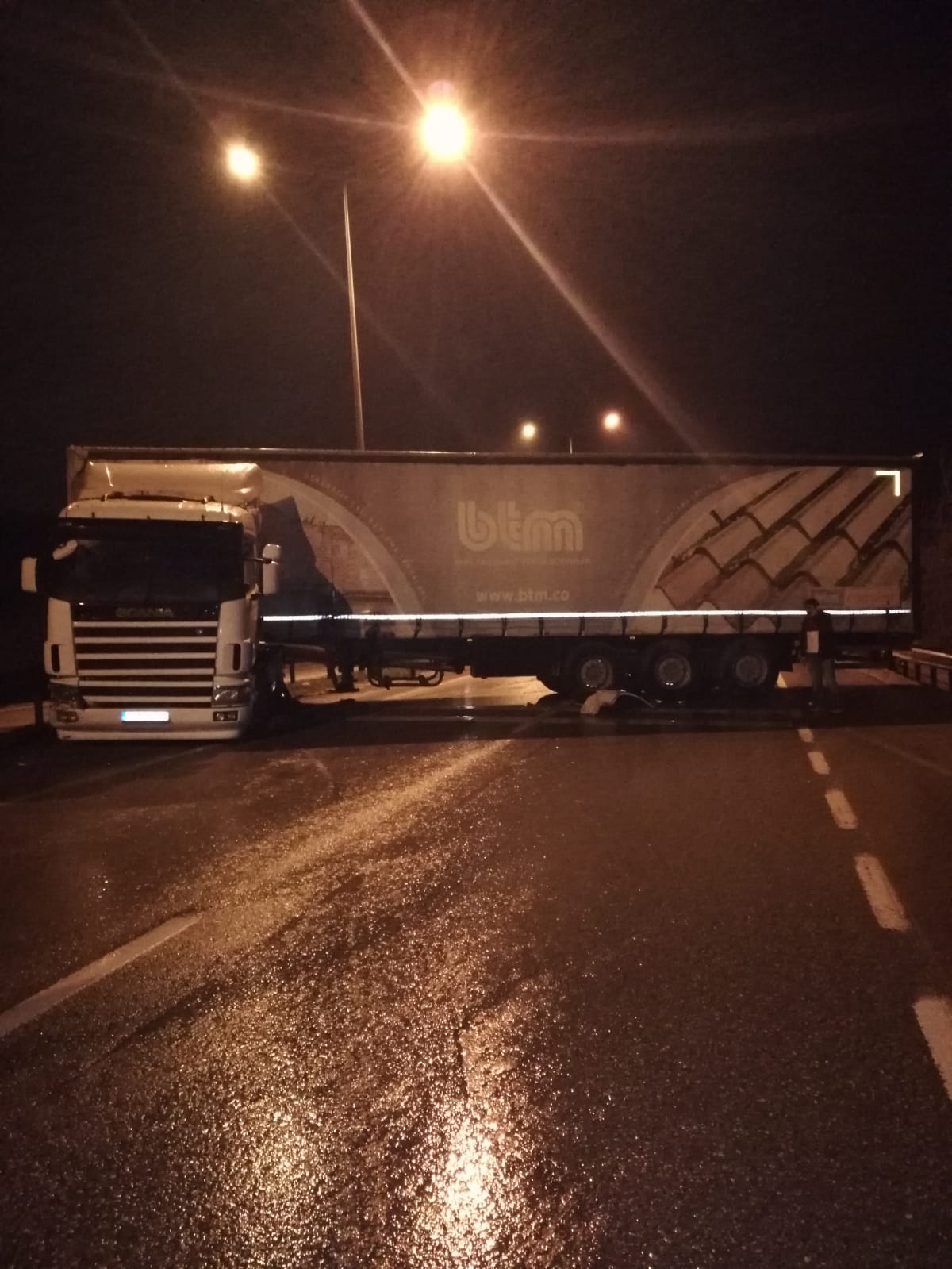 İnegöllü yolcular yolda kaldı