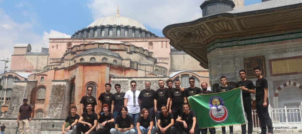 ATEŞ KARINCALARI’NDAN  iSTANBUL ÇIKARTMASI