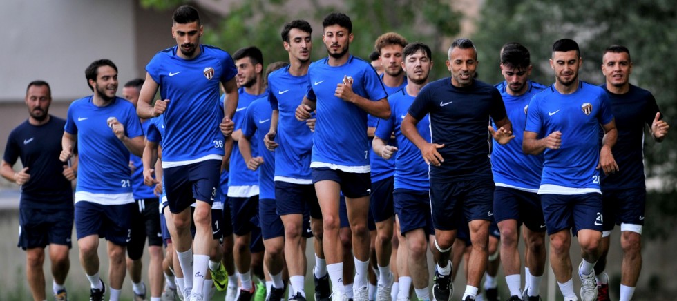 iNEGöLSPOR TOPBAŞI YAPTI