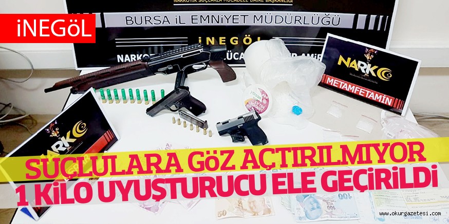 SUÇLULARA GöZ AÇTIRILMIYOR 1 KiLO UYUŞTURUCU ELE GEÇiRiLDi