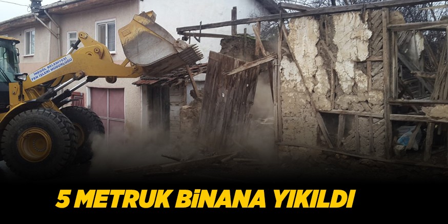5 METRUK BiNANA YIKILDI