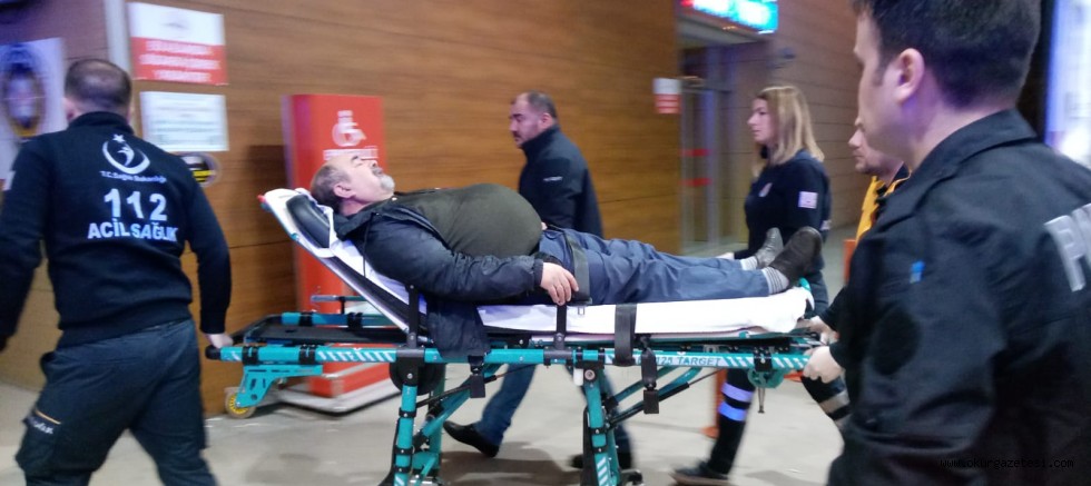 KOLTUKTAN DÜŞÜP HASTANELİK OLDU