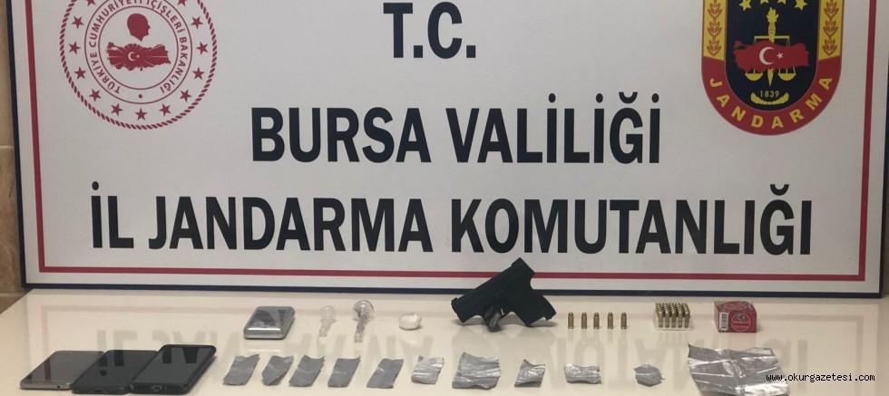 Bursadan Bilecik uyuşturucu götürmek isteyen şahıslar İnegölde yakalandı
