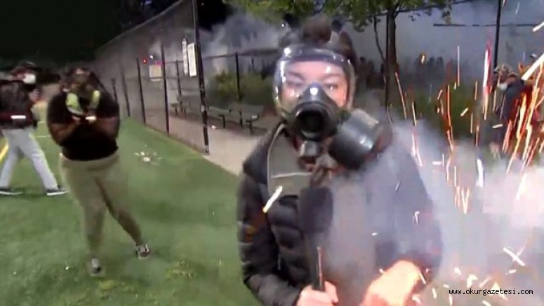 ABD’de göstericilere müdahale eden polisin attığı ses bombası canlı yayında kadın muhabire isabet etti
