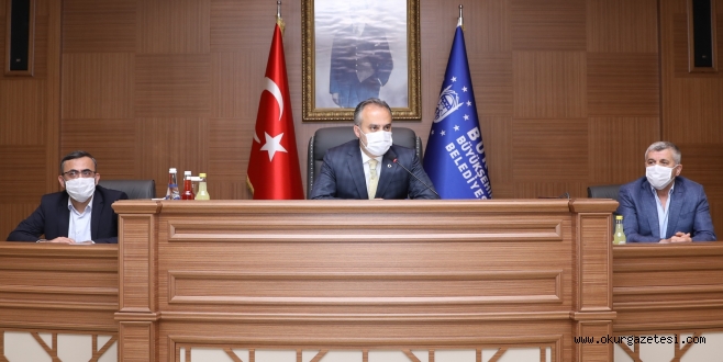 Ulaşımda zarara rağmen çarklar durmadı