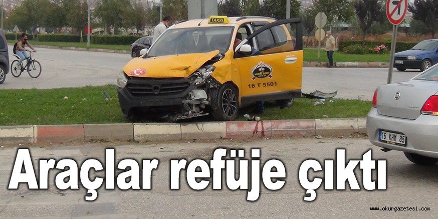 Araçlar refüje çıktı