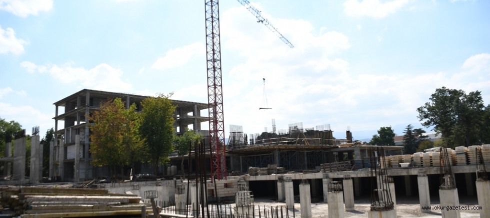 TABAN YENİ BELEDİYE BİNASI İNŞAATINI İNCELEDİ