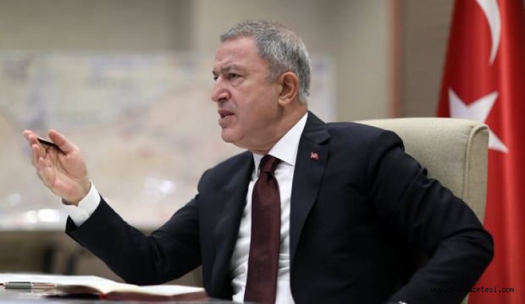 Bakan Akar’dan çirkin karikatürle ilgili ilk açıklama: Terörün mizah hali