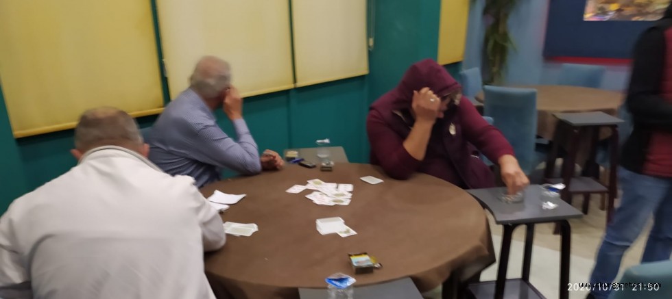 Kağıt oynayan 14 şahsa 54 bin TL ceza kesildi
