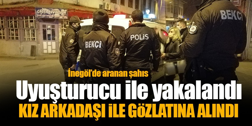 Aranan kişi denetim esnasında üzerinde uyuşturucu madde ile yakalandı