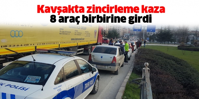 Köprülü kavşakta zincirleme kaza