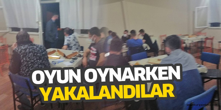 Kısıtlamalara uymayarak bir spor kulübü lokalinde oyun oynayan 17 kişiye 108 bin 120 lira ceza kesildi