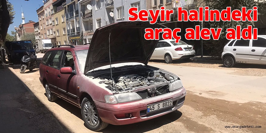 Seyir halindeki araç alev aldı