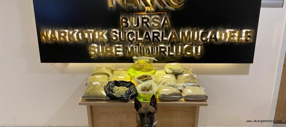 Çamaşır makinesinde 13 kilogram sentetik uyuşturucu bulundu