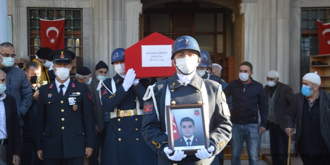 Kansere yenik düşen astsubay, Bursa’da son yolculuğuna uğurlandı