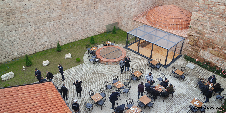 Restorasyonun ardından ziyarete açılan Zindan Kapı ilgi görüyor