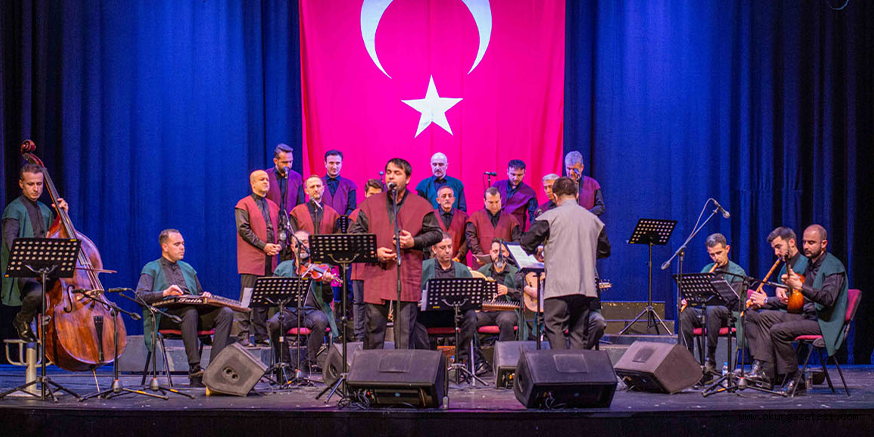 Aşık Yunus’a kendi eserleriyle anma