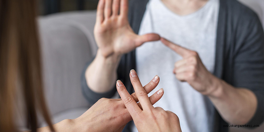 Bursa’da sağlık çalışanlarına işaret dili eğitimi