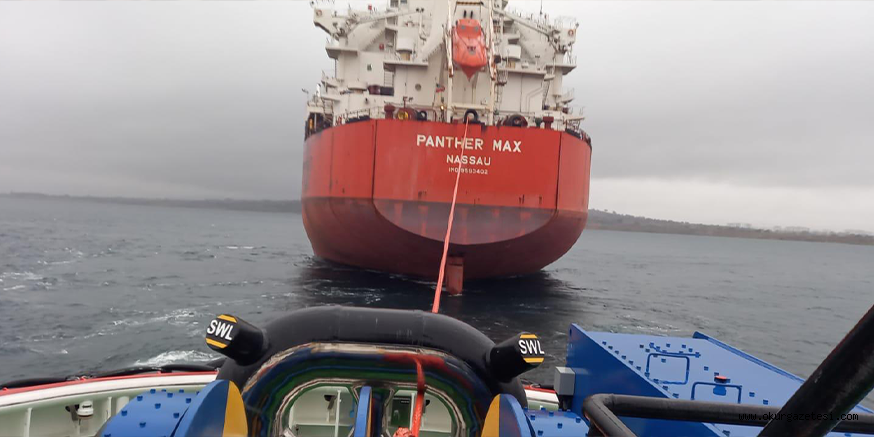 Çanakkale Boğazı’nda arızalanan yük gemisi güvenli bölgeye çekilecek