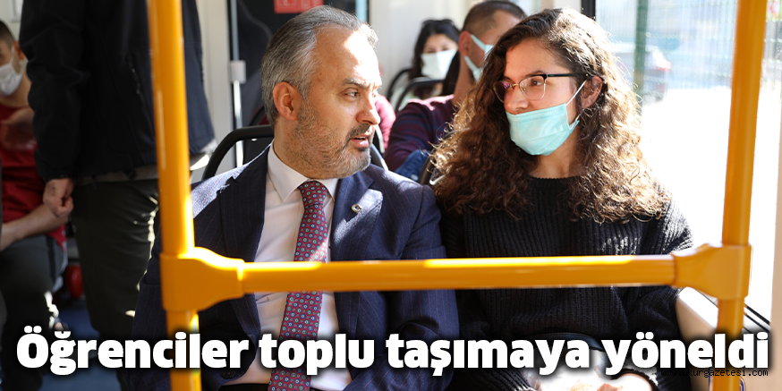 Öğrenciler toplu taşımaya yöneldi