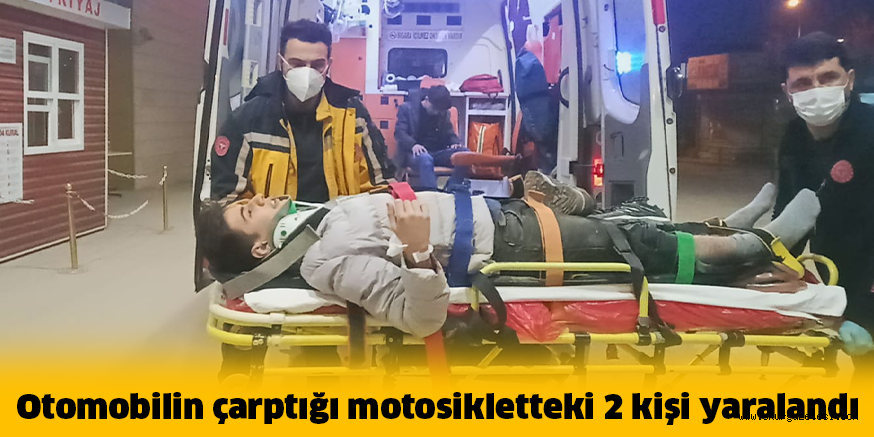Otomobilin çarptığı motosikletteki 2 kişi yaralandı
