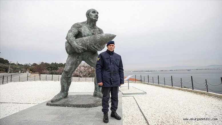 Büyük dedesi Seyit Onbaşı’nın destan yazdığı topraklarda görevlendirilmenin gururunu yaşıyor