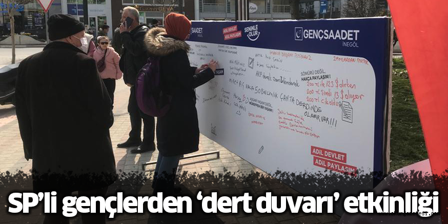 SP’li gençlerden ‘dert duvarı’ etkinliği
