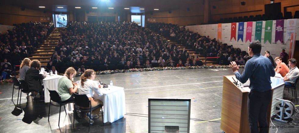 Münazara turnuvasının galibi: Mimoza