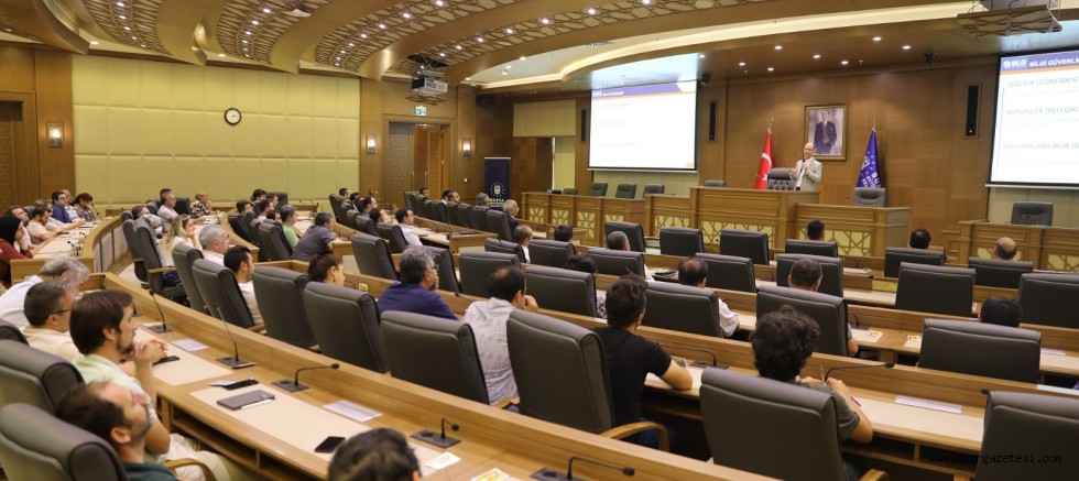 Büyükşehir’in gündemi: Siber güvenlik