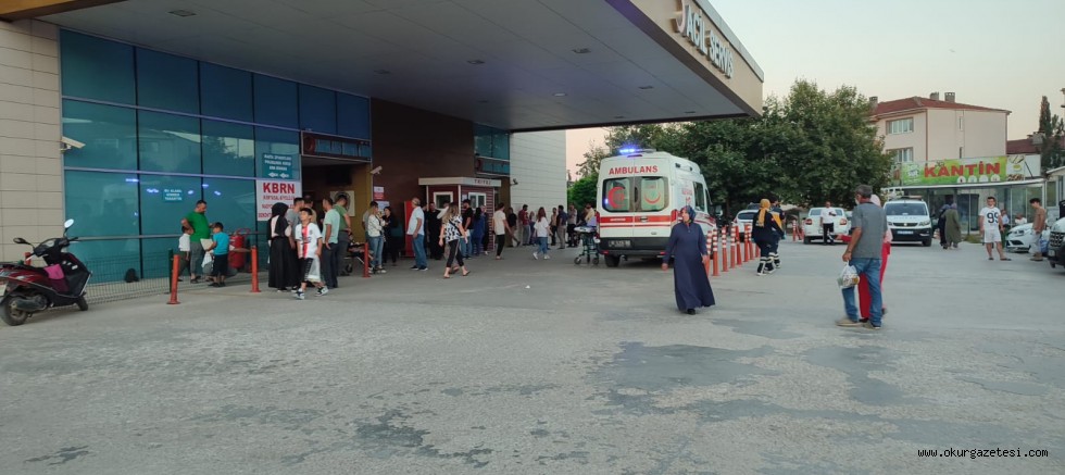 Düğün ikramından zehirlendiği düşünülen yaklaşık 100’ü aşkın kişi hastaneye kaldırıldı