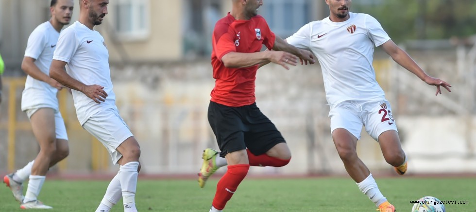 İnegölspor hazırlık maçlarında esti gürledi