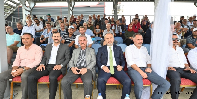 Rahvan atlar zafere koştu