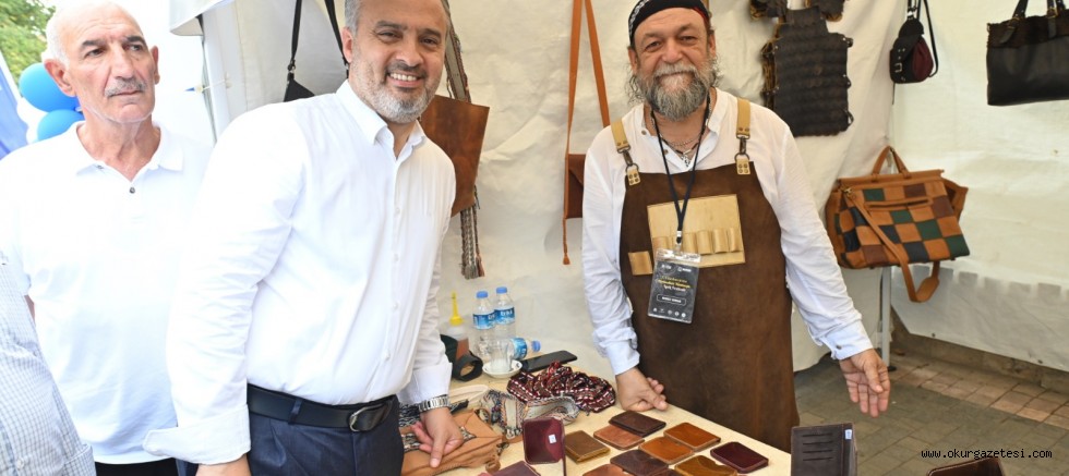 İpeksi festival koza alımıyla başladı