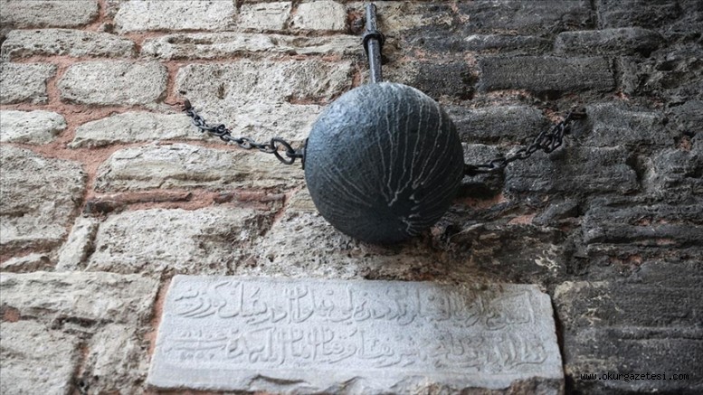 Pehlivan İdris’in gürzü Silivrikapı’da geleneği yaşatıyor