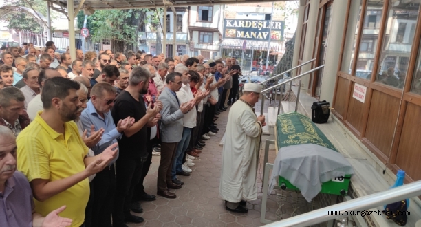 Son yolculuğuna uğurlandı