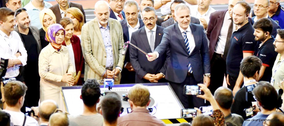 Teknoloji Festivali 3’üncü kez kapılarını açtı 61 iLDEN BiN 500 GENÇ FESTiVALE KATILDI