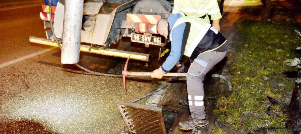 BUSKİ İnegöl’de kış mesaisinde