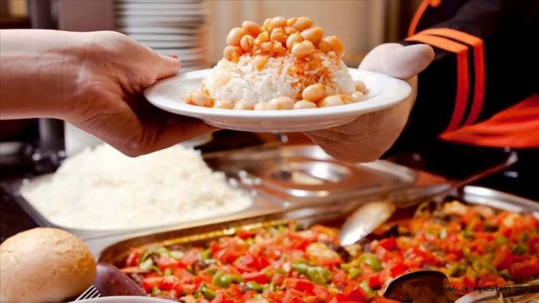Kamu işçilerinin günlük yemek yardımı net 55 liraya yükseltildi