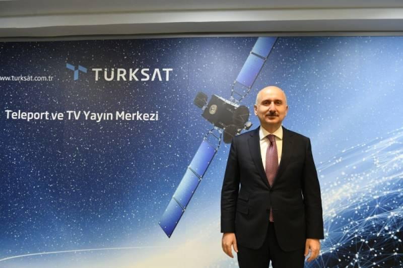 laştırma ve Altyapı Bakanlığı tarafından Türksat 5A’nın fırlatılmasına saatler kaldığını belirtilerek Türkiye saatine göre 8 Ocak Cuma günü saat 4.28’deTürksat 5A’nın uzaya gönderileceği bildirildi.