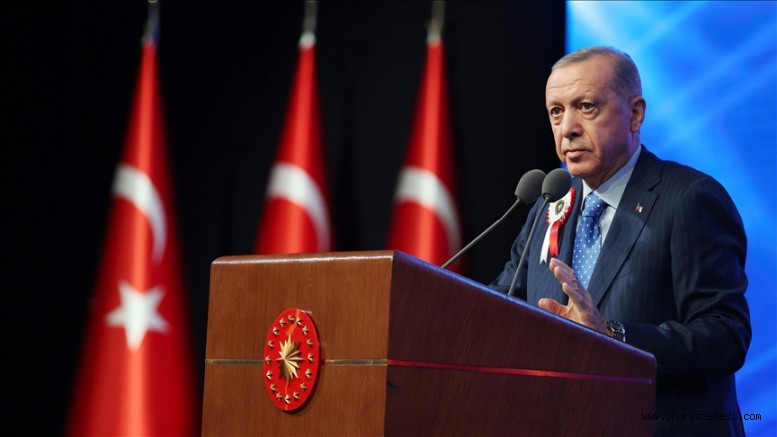 Cumhurbaşkanı Erdoğan: Uyuşturucuyla mücadele veren emniyet teşkilatıma iftirada bulunamazsınız