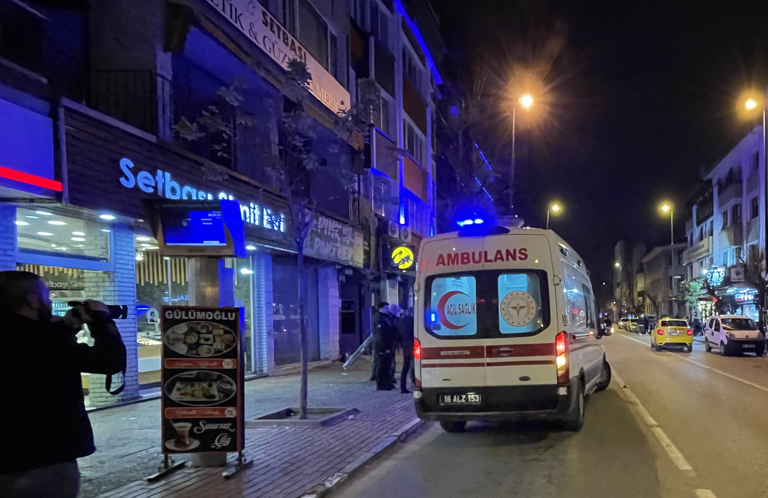 Masaj salonundaki bıçaklı kavgada 1 kişi yaralandı