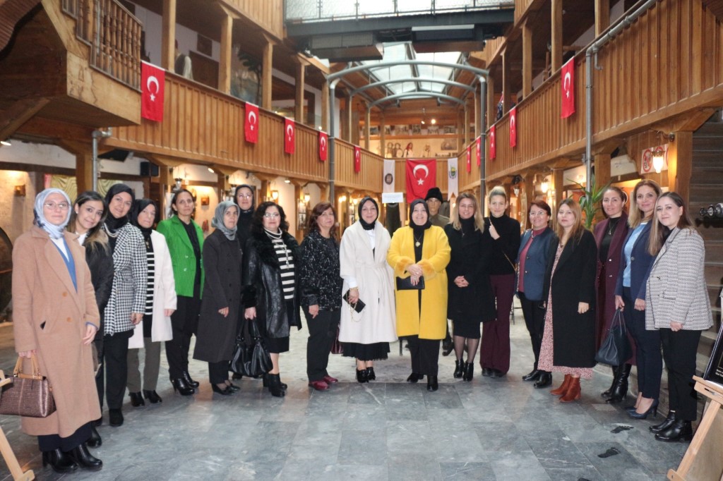 Kaymakamların eşlerine İnegöl tanıtıldı