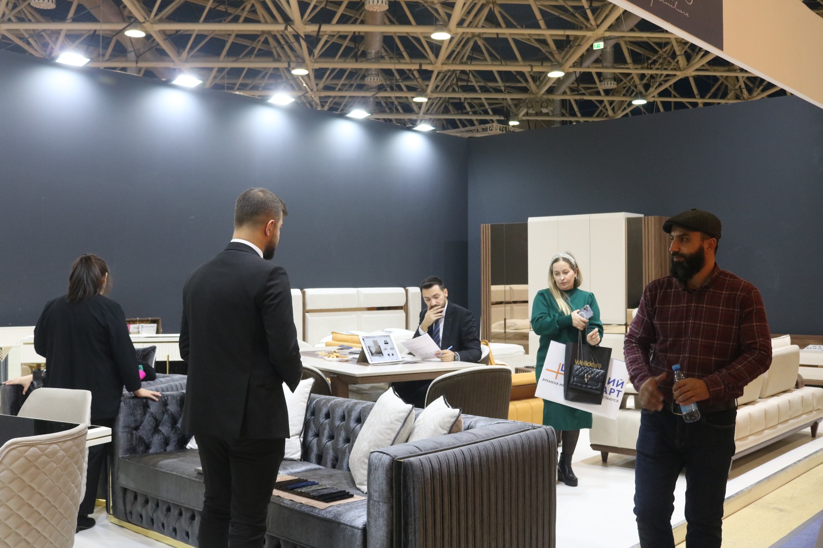 İnegöl Mobilyası, MOSCOW MEBEL 2022’de tanıtıldı