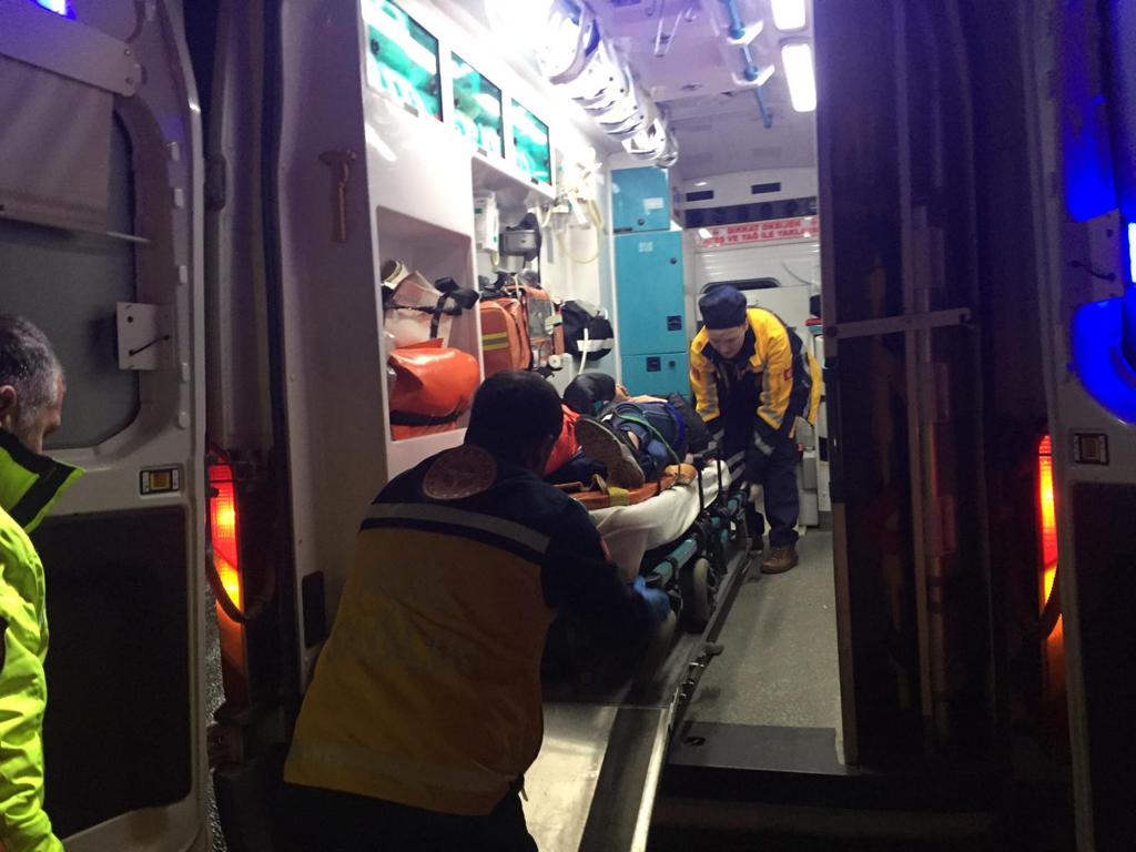 Genç kadına çarpıp ölüme terk etti