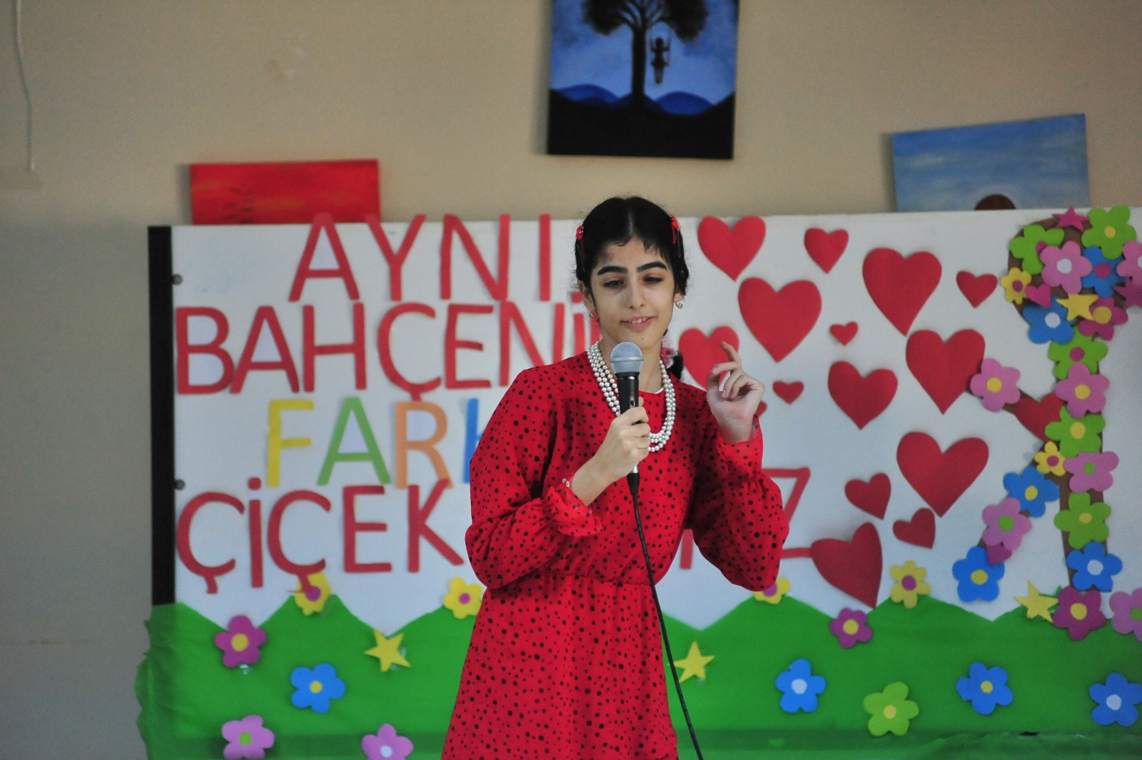 Özel öğrencilerden ailelerine ‘Konser’ sürprizi