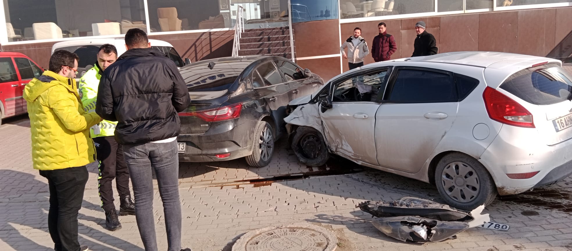 İnegöl’de feci kaza kamerada